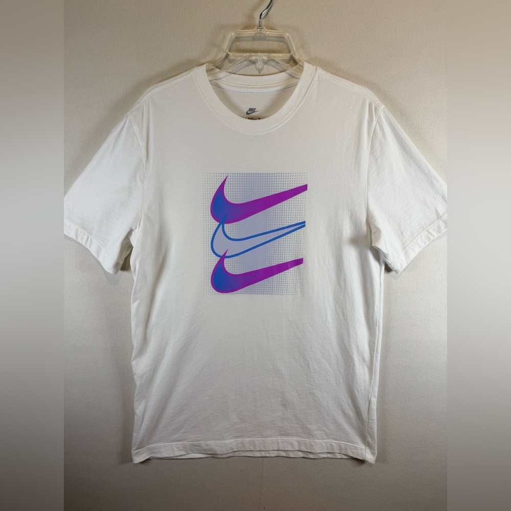 Nike The Nike Tee Swoosh Graphic T Shirt White Short Sleeve Men’s Medium - Picture 2 of 8